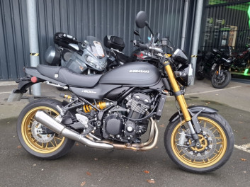 KAWASAKI Z 900 RS SE