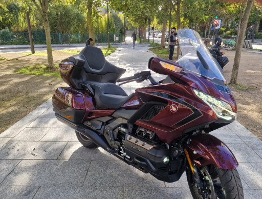 HONDA GL 1800 GOLDWING AIR BAG GPS