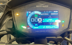 MOTO GUZZI V85 TT 2022