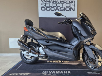 YAMAHA XMAX 125  garantie 12 mois