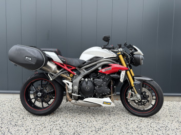 TRIUMPH 1050 SPEED TRIPLE R 2016
