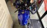 YAMAHA R7