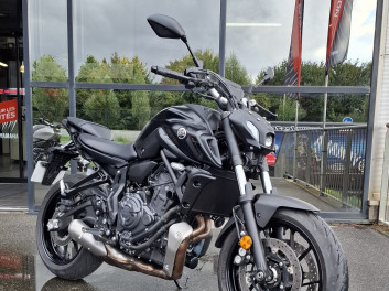 YAMAHA MT-07