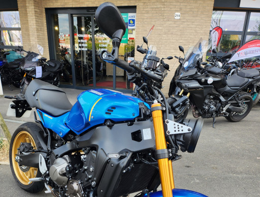 YAMAHA XSR 900 35KW PERMIS A2 BLEU