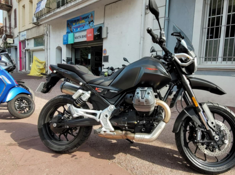 MOTO GUZZI V85 TT 850 STRADA