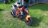KTM 1290 SUPER DUKE R