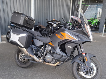 KTM 1290 SUPER ADVENTURE S PACK TECH