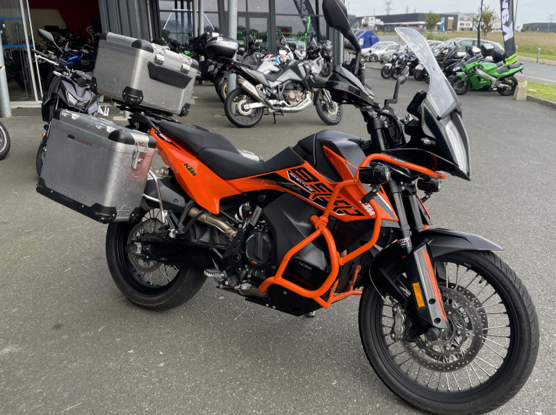KTM 890 ADVENTURE