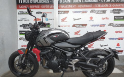 TRIUMPH TRIDENT 660