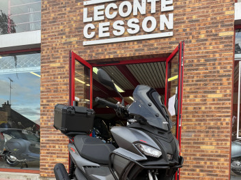 APRILIA SR GT 125 SPORT FULL EQUIPE