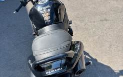 SUZUKI GSR 600