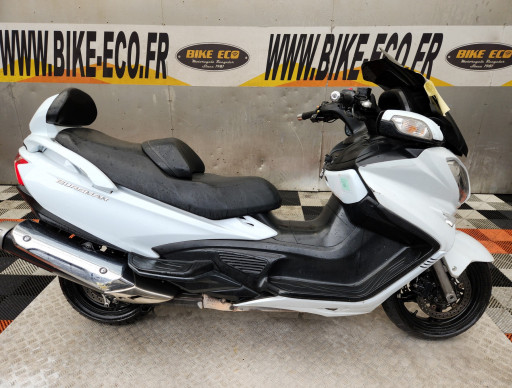 SUZUKI BURGMAN 650 RSV Moteur à réviser    (61792)