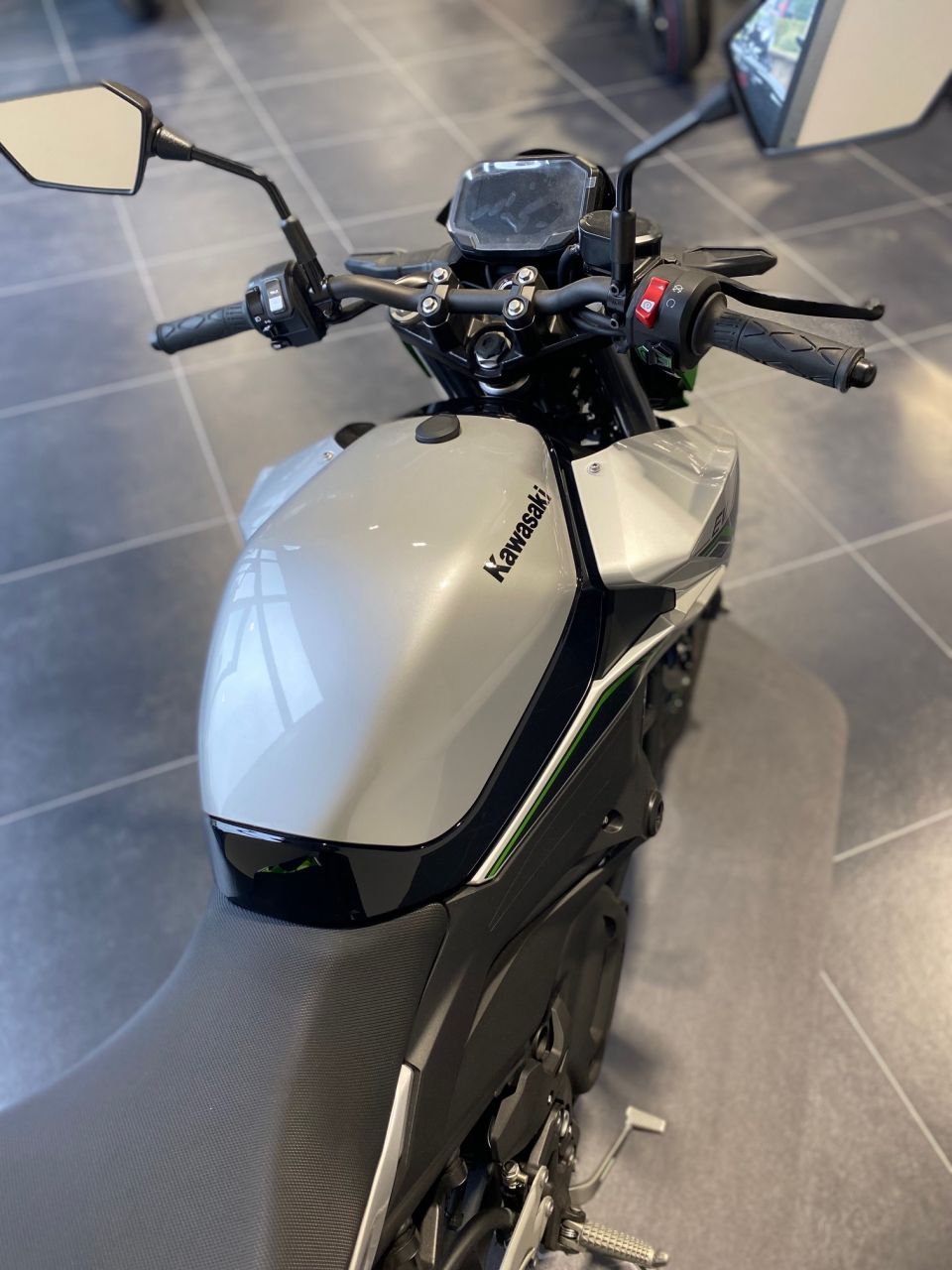 KAWASAKI Ze-1 4