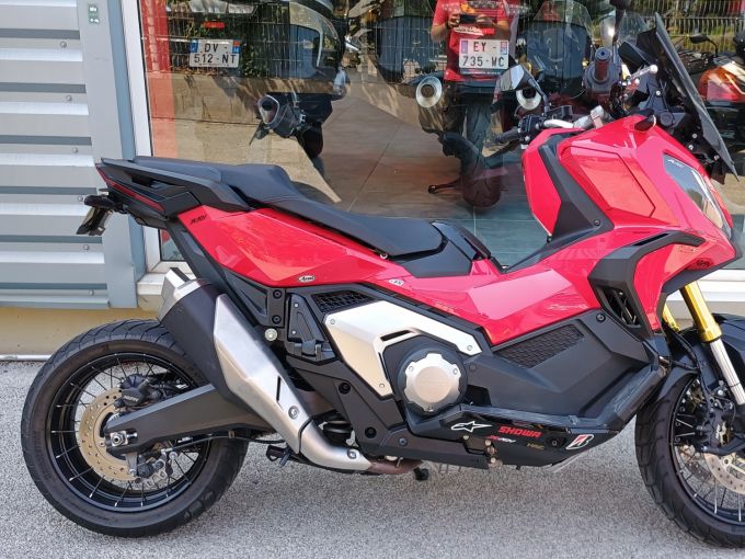HONDA X-ADV 4