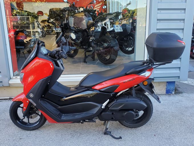 YAMAHA NMAX 125 4