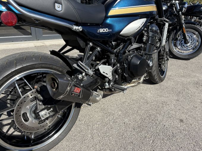 KAWASAKI Z 900 RS 4