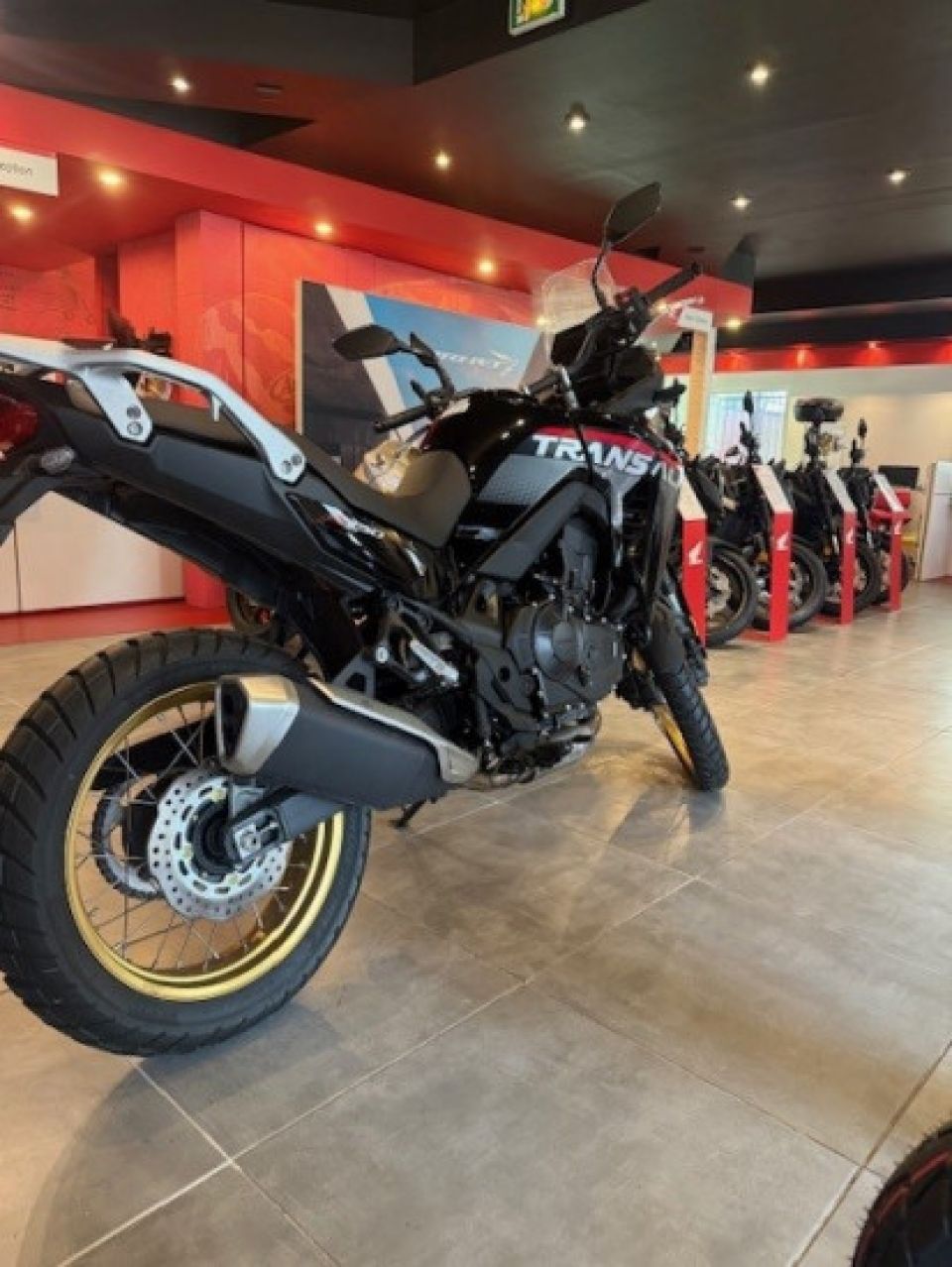 HONDA XL750 TRANSALP 4