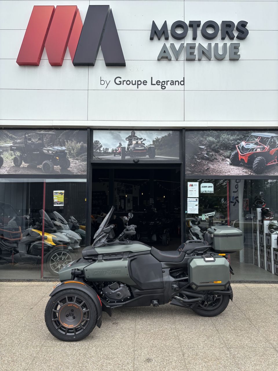 CAN-AM SPYDER RT 4