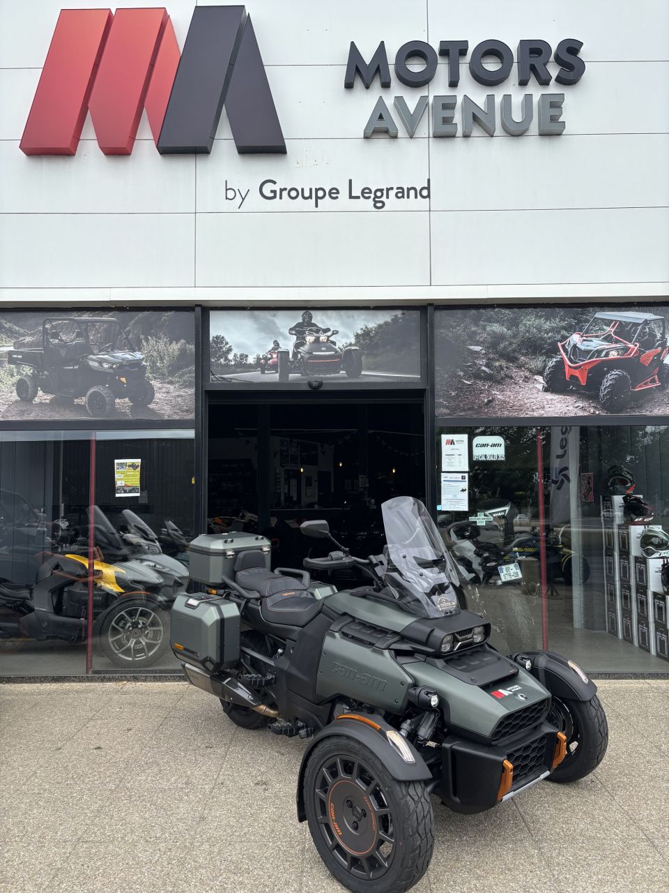 CAN-AM SPYDER RT 4