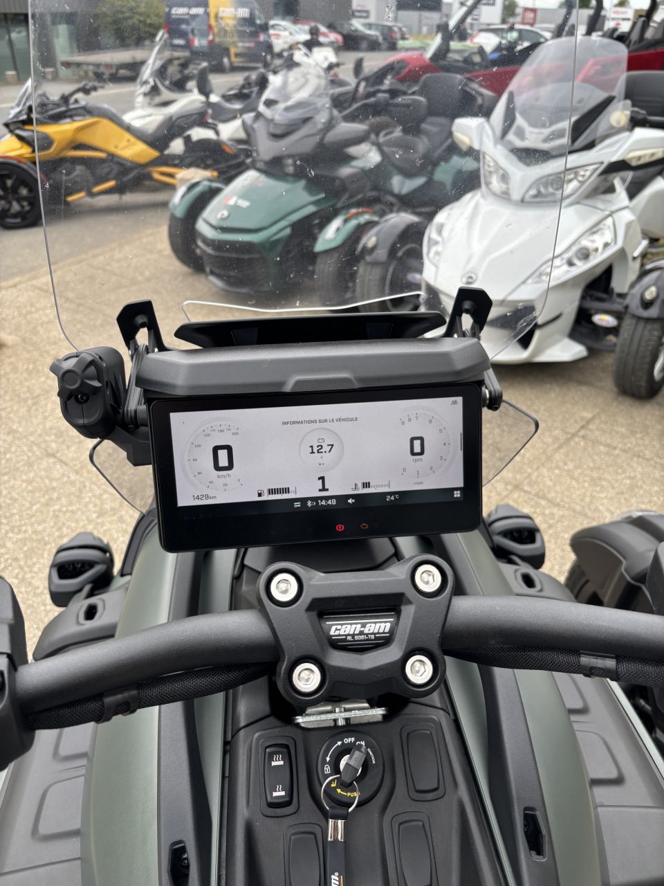 CAN-AM SPYDER RT 4