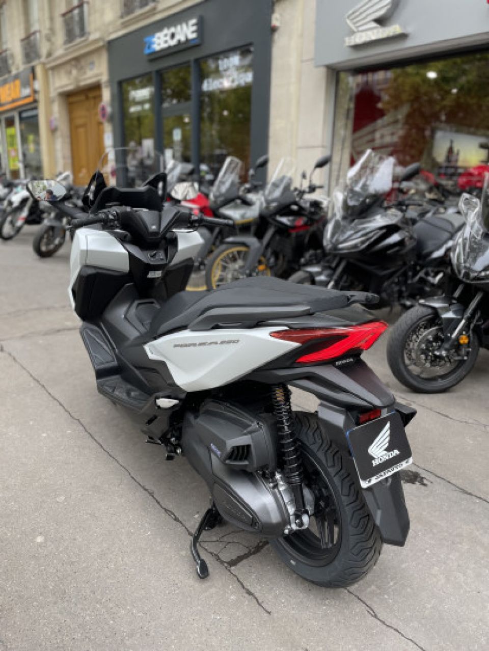 HONDA NSS FORZA 350 4