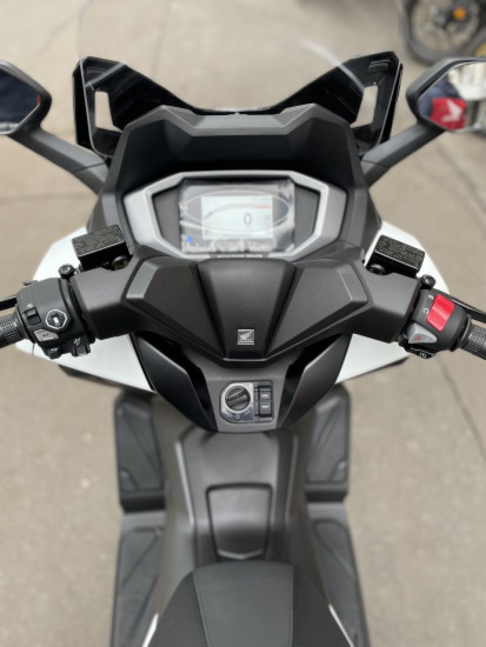 HONDA NSS FORZA 350 4