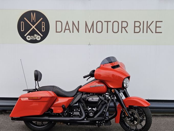 HARLEY-DAVIDSON TOURING STREET GLIDE 1870 4