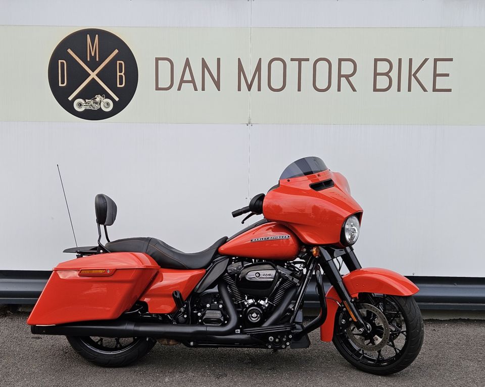 HARLEY-DAVIDSON TOURING STREET GLIDE 1870 4