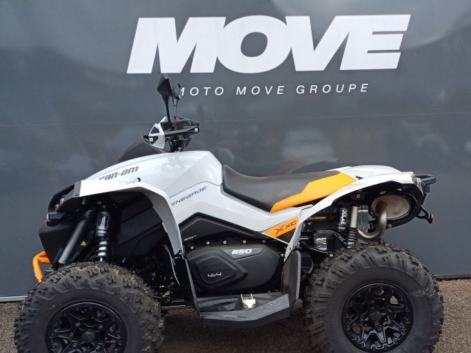 CAN-AM RENEGADE 4