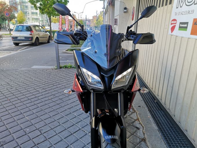 YAMAHA TRACER 9 4