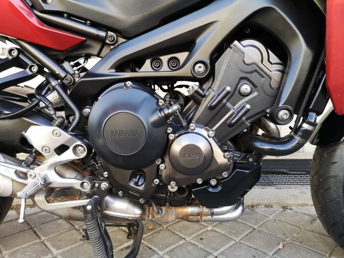 YAMAHA TRACER 9 4