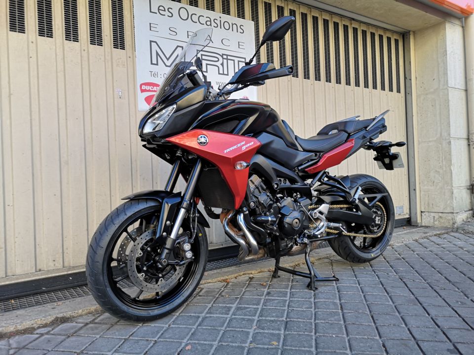 YAMAHA TRACER 9 4
