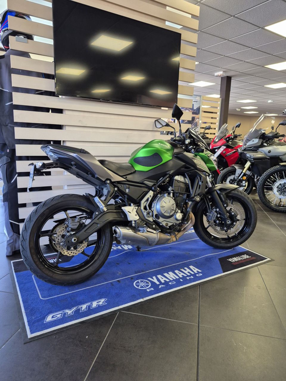 KAWASAKI Z650 - Z650 4