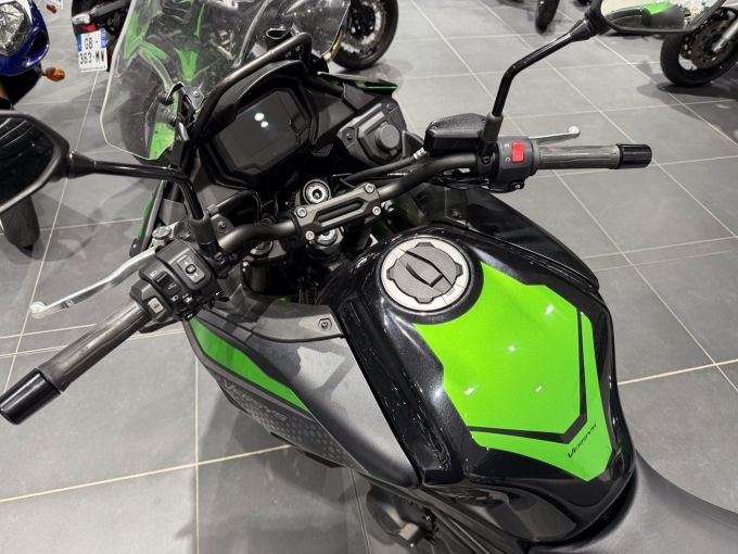 KAWASAKI VERSYS 650 4