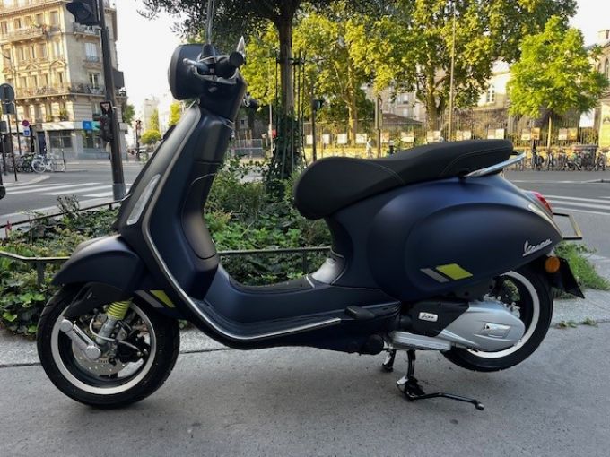 VESPA PRIMAVERA 125 4