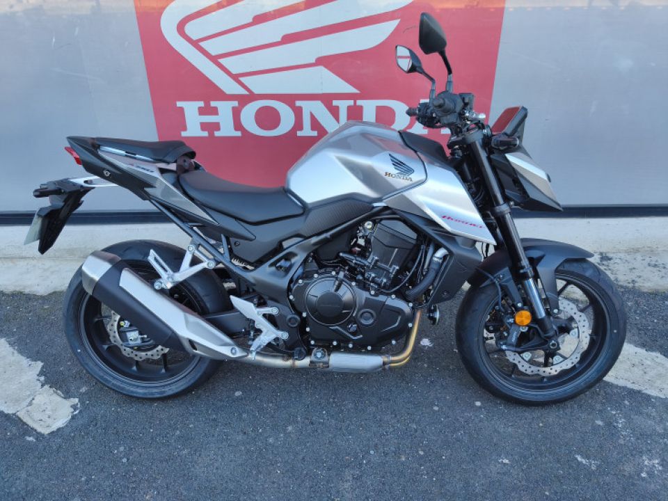 HONDA CB 750 HORNET 4