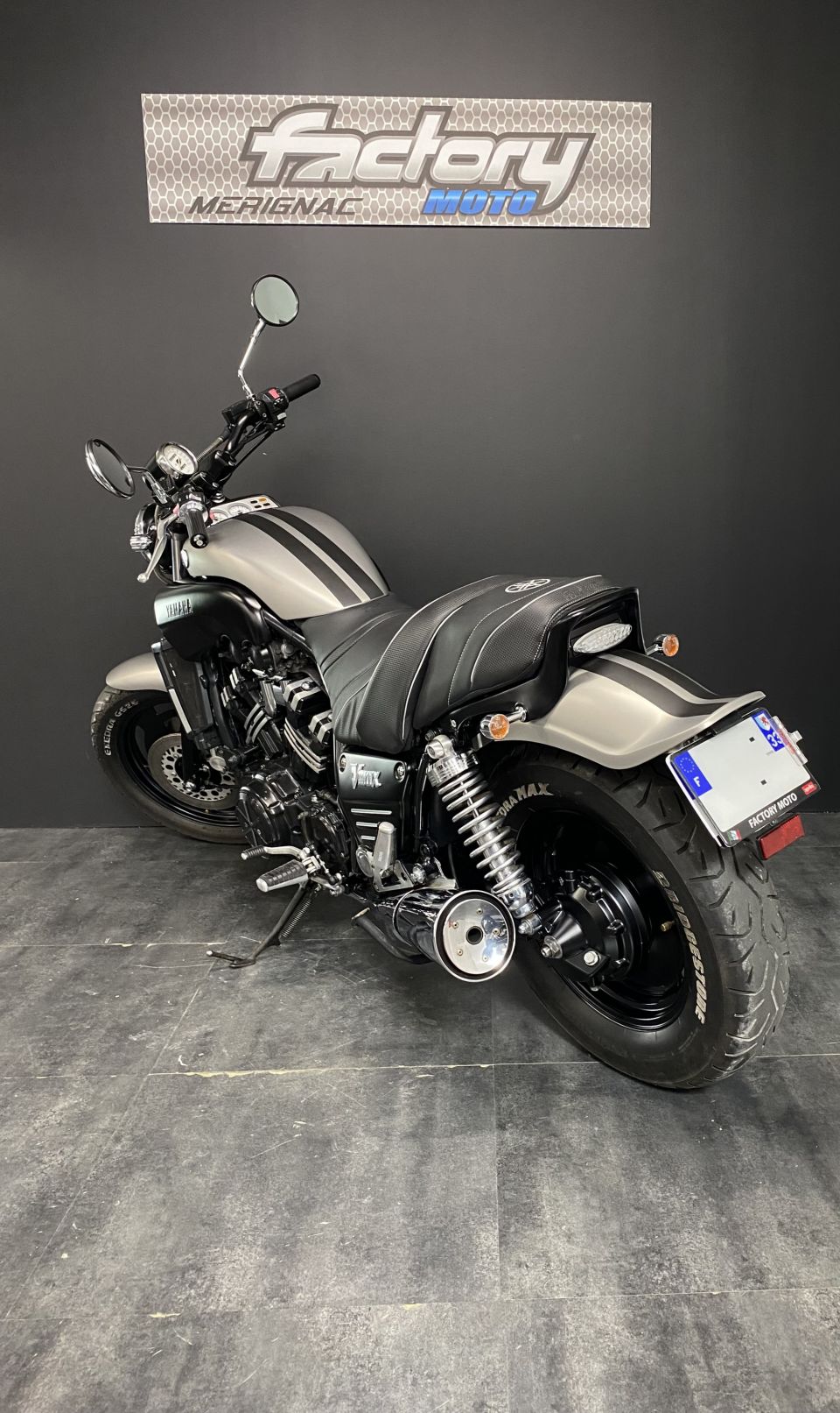 YAMAHA V-MAX 1200 4