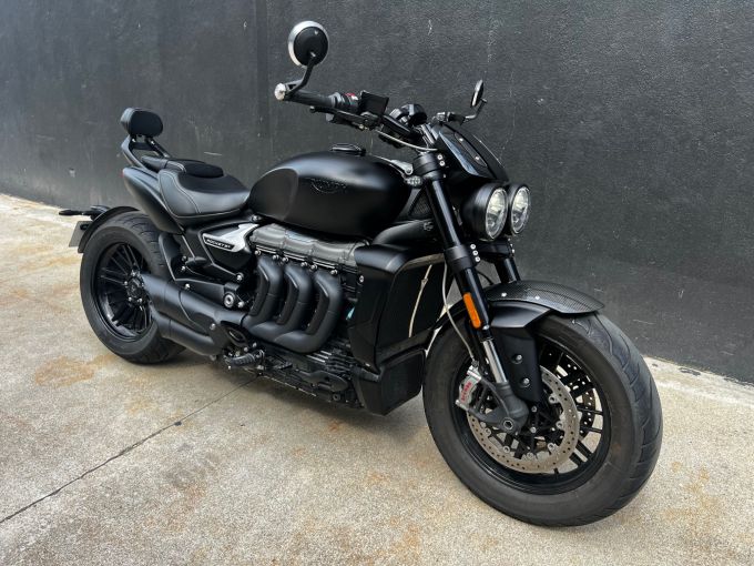 TRIUMPH ROCKET 3 R 4