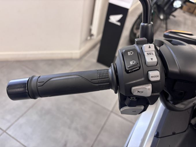 HONDA NC 750 X 4