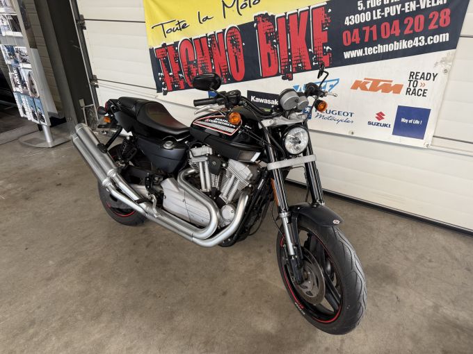 HARLEY-DAVIDSON SPORTSTER 1000 XR 4