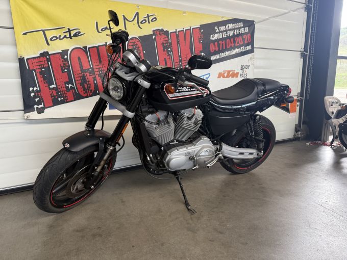 HARLEY-DAVIDSON SPORTSTER 1000 XR 4