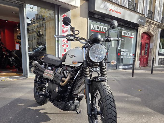 TRIUMPH STREET SCRAMBLER 900 4