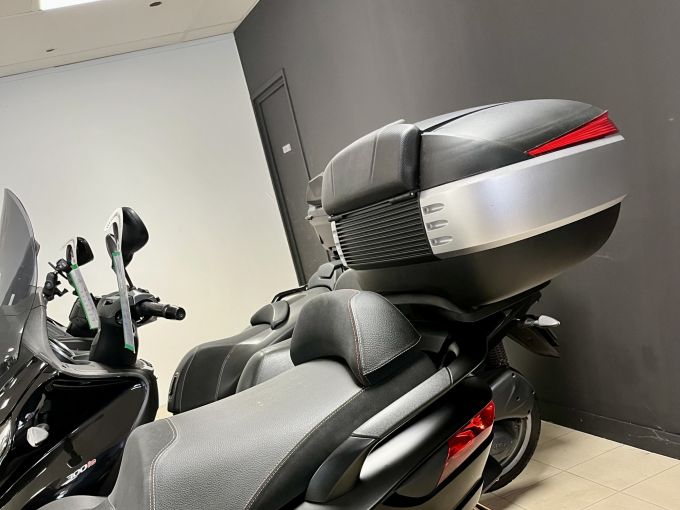PIAGGIO MP3 350 ABS/ASR 4
