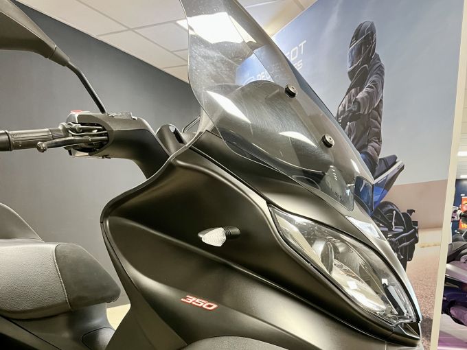 PIAGGIO MP3 350 ABS/ASR 4