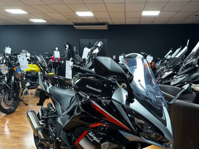 KAWASAKI NINJA 1000 SX 4
