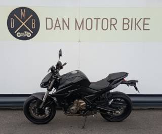 QJ MOTOR SRK 700 - 2025