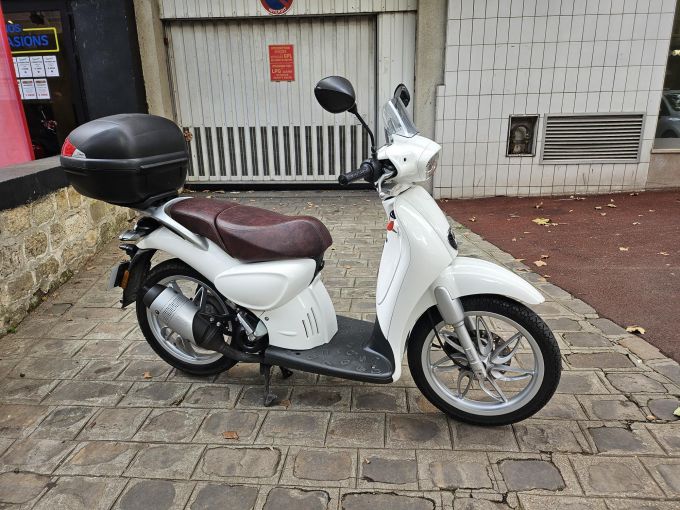 APRILIA SCARABEO 50 4