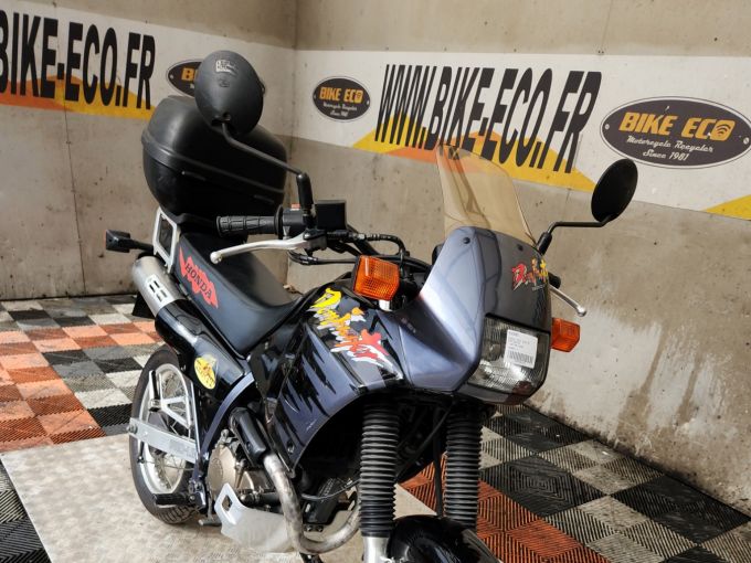 HONDA NX DOMINATOR 4