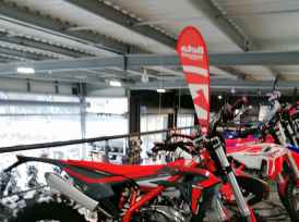 BETA XTRAINER 300 - 2025