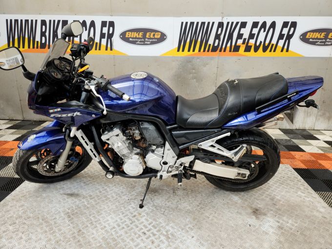 YAMAHA FZS FAZER 1000 4